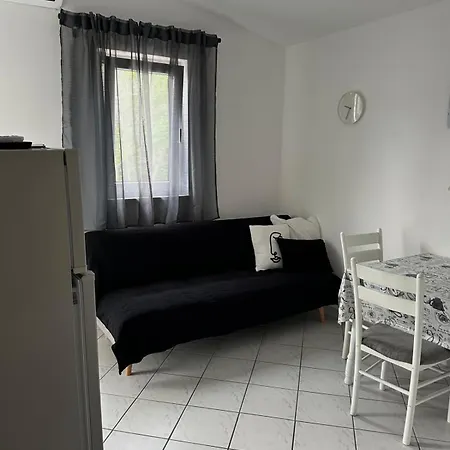 A&s Apartment *