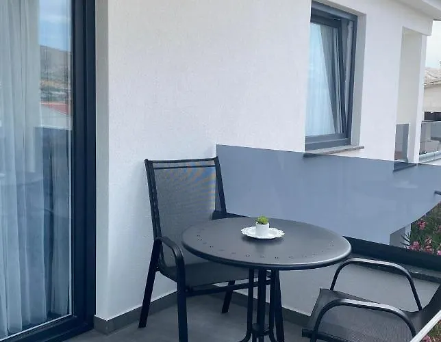 A&s Appartement Pag Town